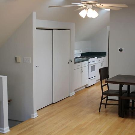 שיקגו Lincoln Park Living - 3 Queen Beds - Sleeps 6 מראה חיצוני תמונה