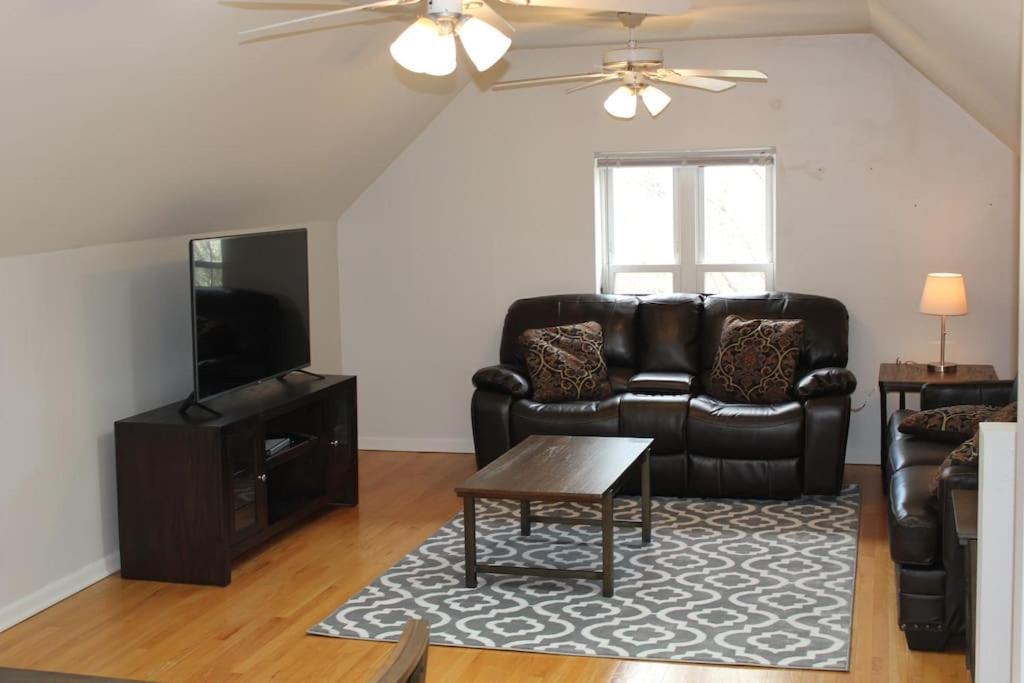 שיקגו Lincoln Park Living - 3 Queen Beds - Sleeps 6 מראה חיצוני תמונה