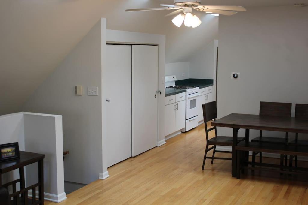 שיקגו Lincoln Park Living - 3 Queen Beds - Sleeps 6 מראה חיצוני תמונה