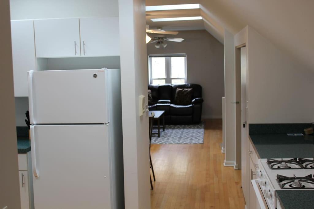שיקגו Lincoln Park Living - 3 Queen Beds - Sleeps 6 מראה חיצוני תמונה